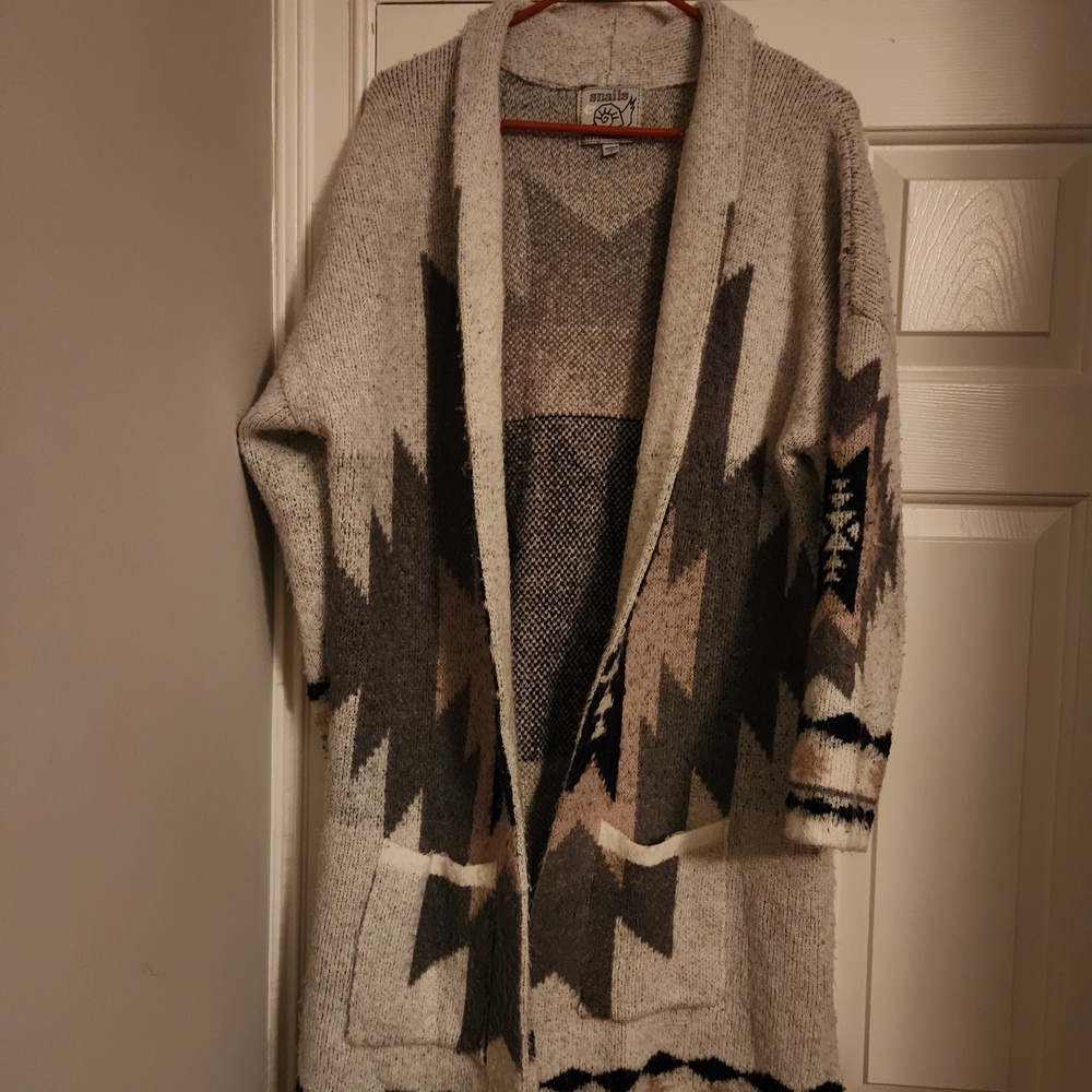 Snails & Cinnamon Cardigan Gray Patterned Women's  Sweater Size Large
